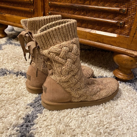 UGG Shoes - Isla Knit Ugg Boots